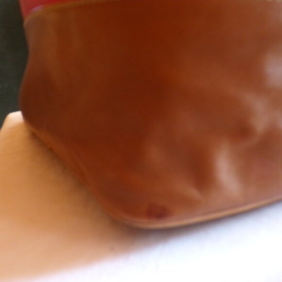 Large Dooney & Burke purse - Picture 11 of 11